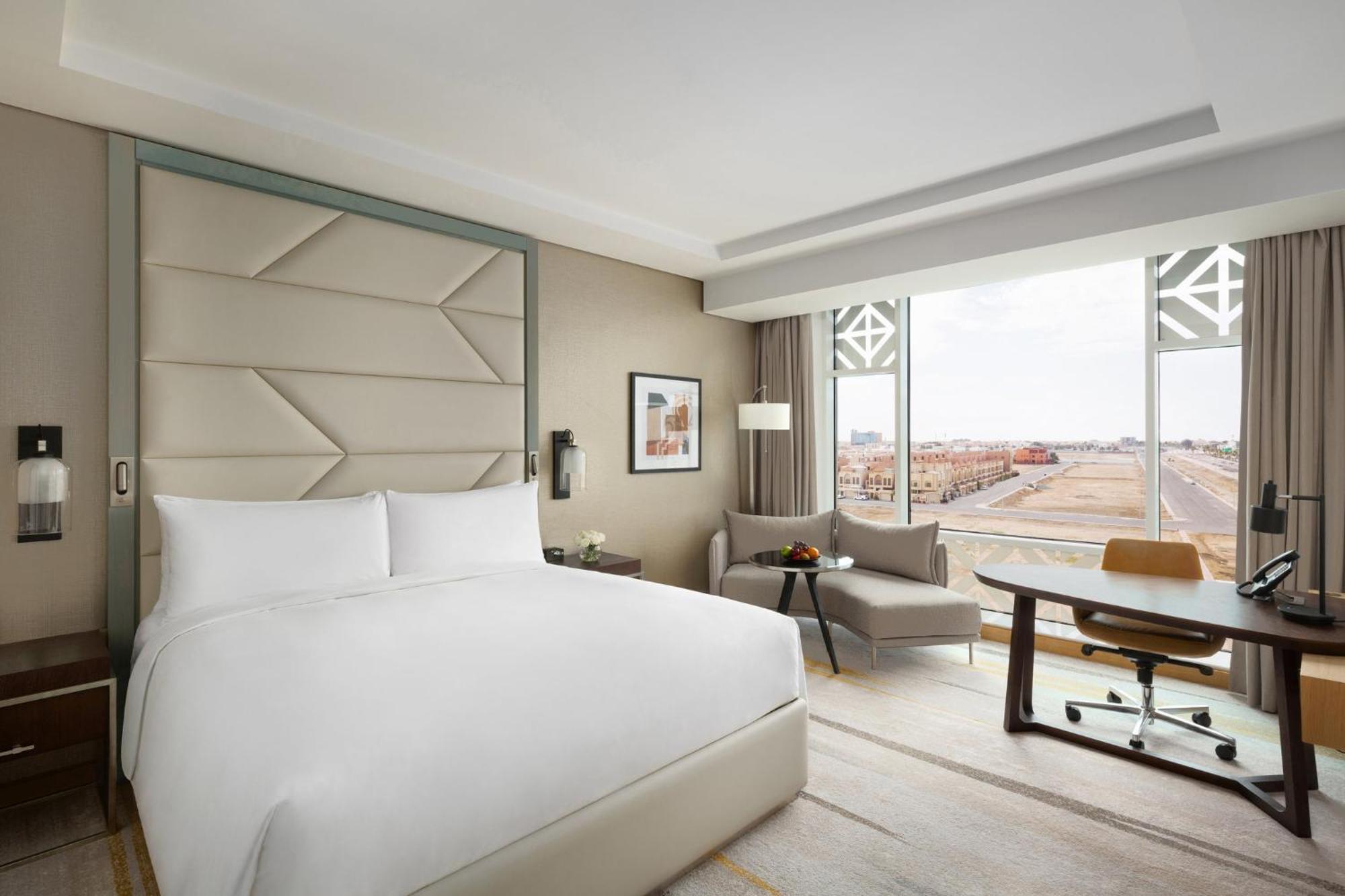 Crowne Plaza - Jeddah Al Salam By Ihg Hotel Exterior photo