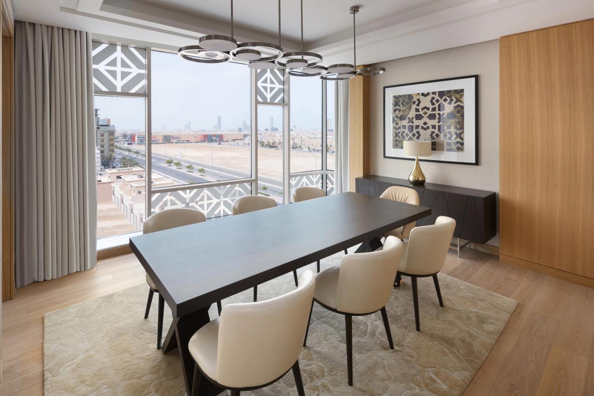 Crowne Plaza - Jeddah Al Salam By Ihg Hotel Exterior photo